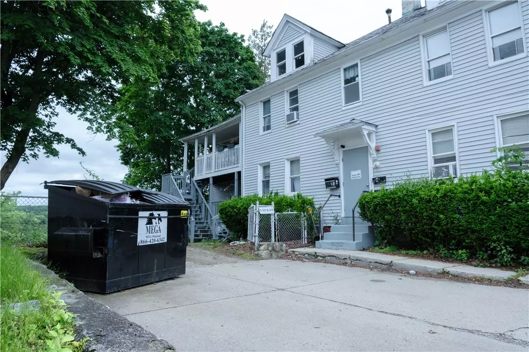 Woonsocket, RI 02895,170 Arnold ST