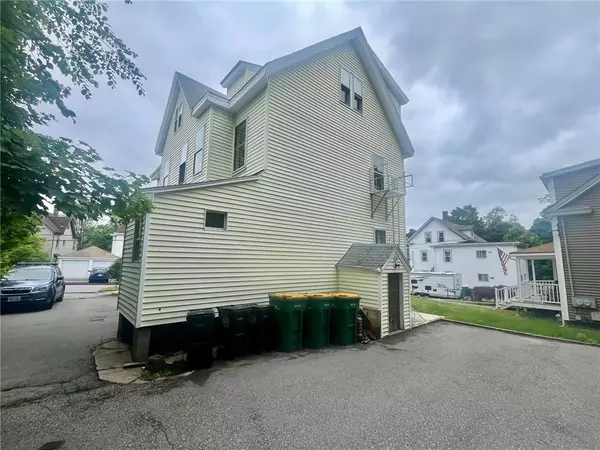 North Attleboro, MA 02760,258 Chestnut ST