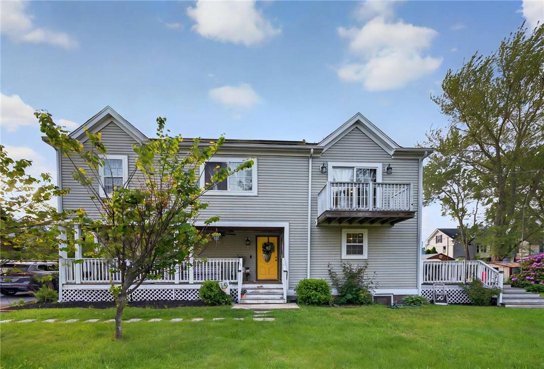 69 Arnold ST, Lincoln, RI 02865