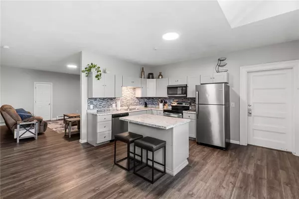 Woonsocket, RI 02895,388 Vose ST #2