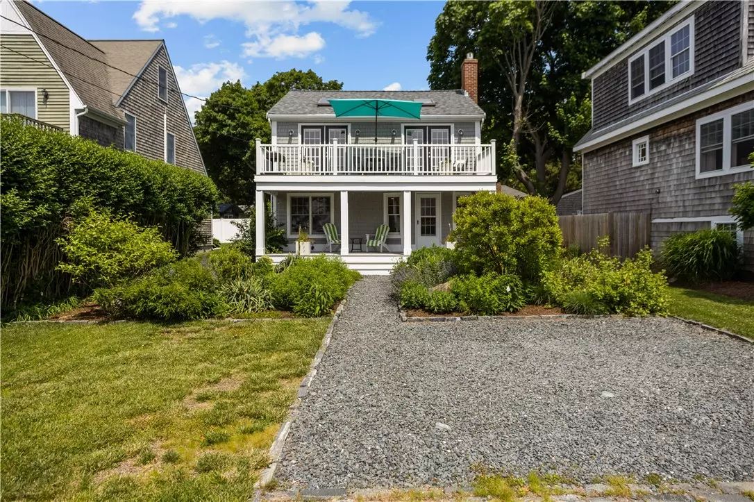 Warren, RI 02885,37 Brownell ST