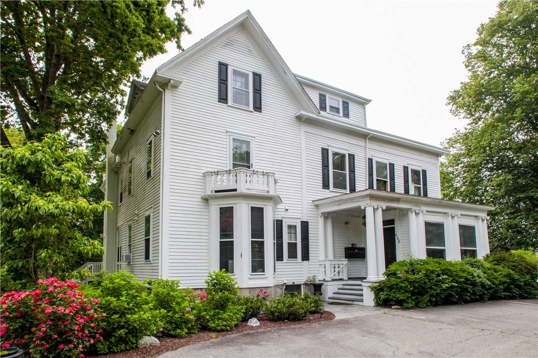 446 Bellevue AVE #6, Newport, RI 02840