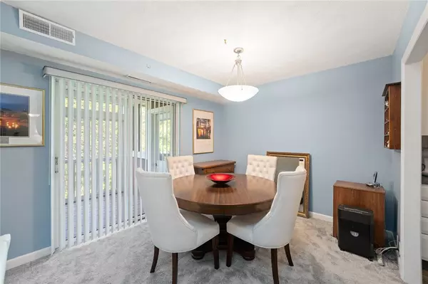 Lincoln, RI 02865,196 Old River RD #147