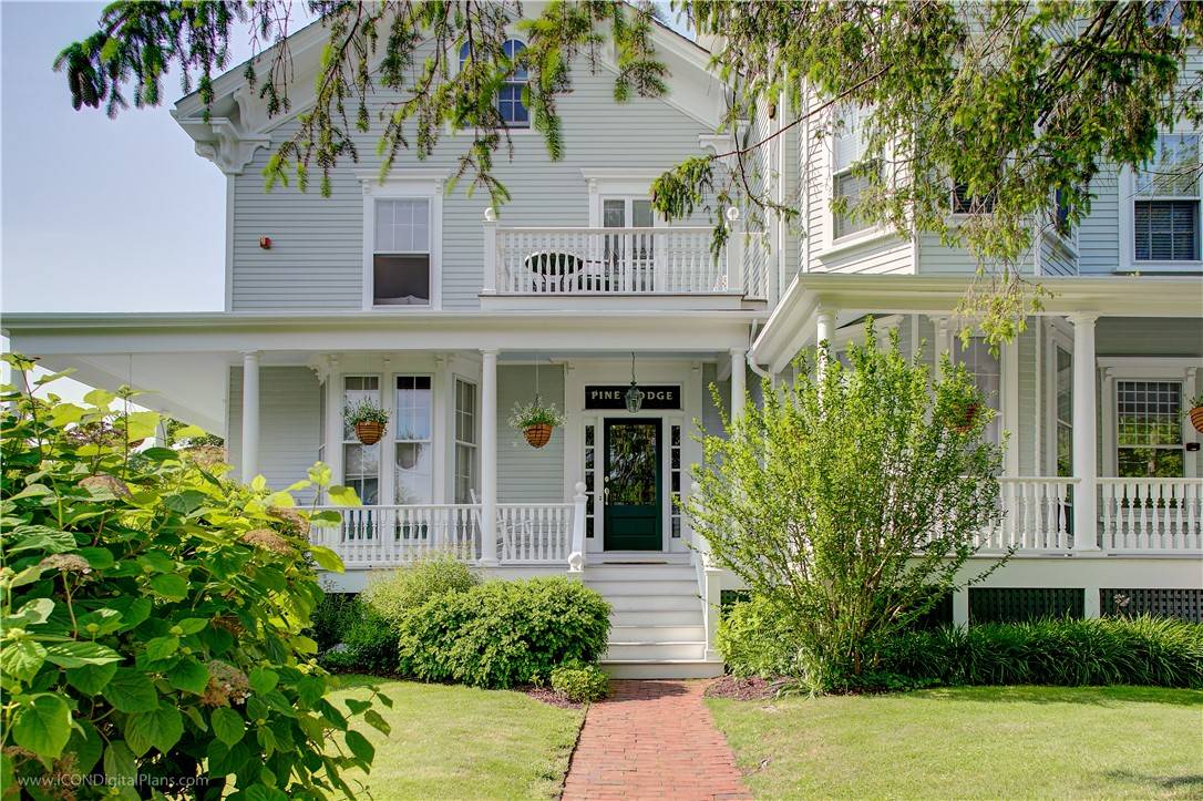 32 Catherine ST #B, Newport, RI 02840