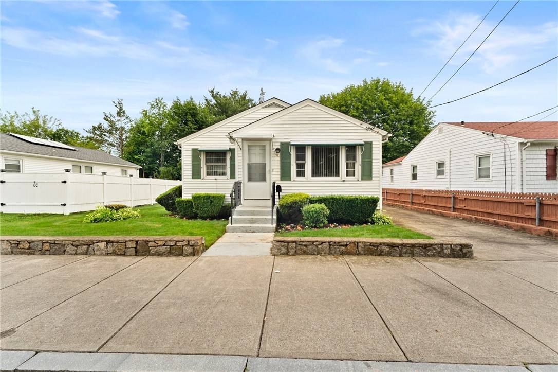 27 Burns ST, Providence, RI 02904
