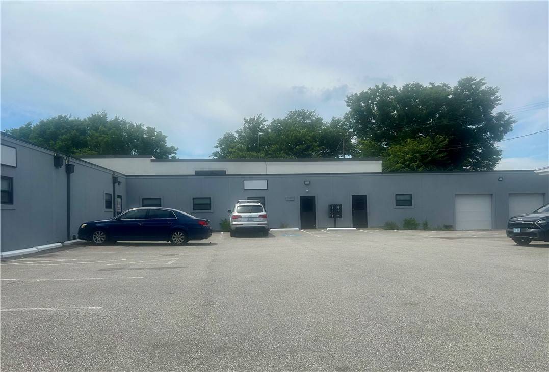 137 Newell AVE, Pawtucket, RI 02860