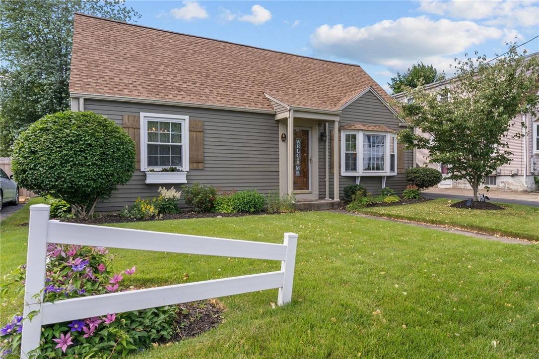 89 Windsor RD, Pawtucket, RI 02861