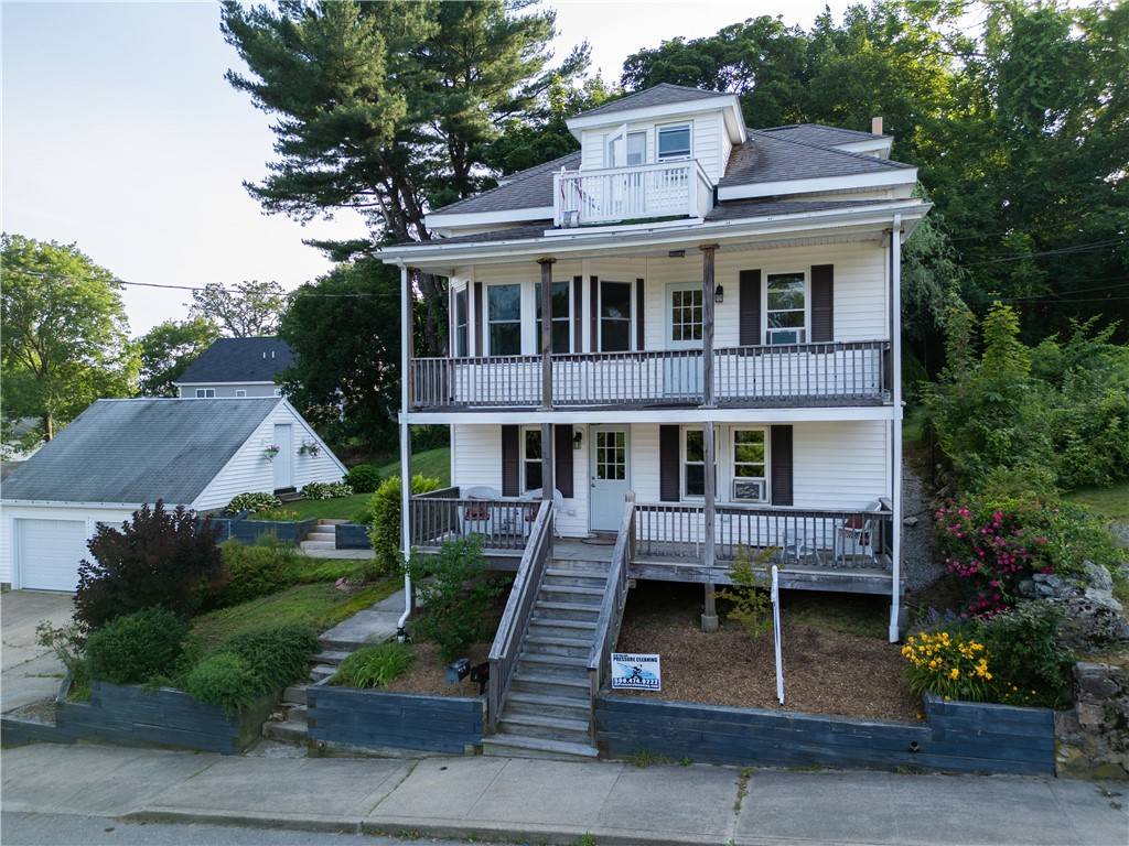 27 May ST, Blackstone, MA 01504