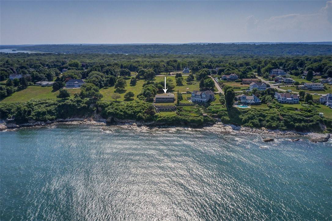 727 Boston Neck RD, Narragansett, RI 02882