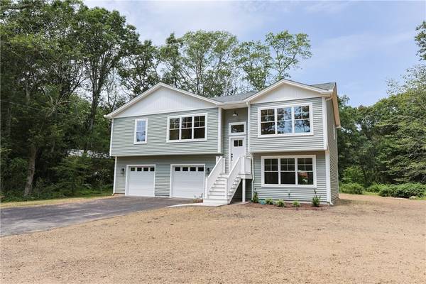 175 Alton Bradford RD, Hopkinton, RI 02808