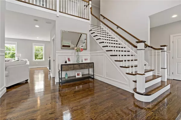 Bristol, RI 02809,54 Michael DR