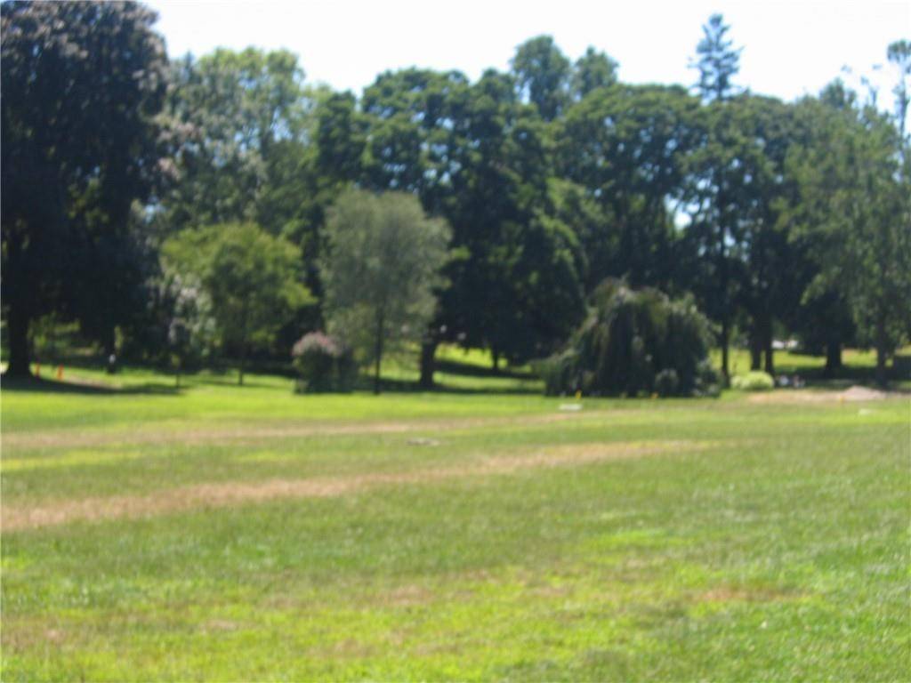 Westerly, RI 02808,241 Bradford RD