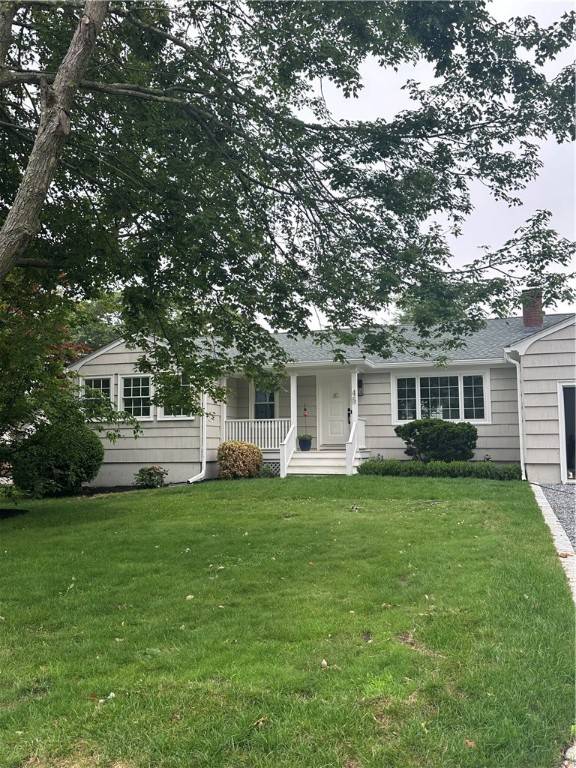 45 Chapel RD, Barrington, RI 02806