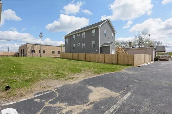 63 Batcheller AVE, Providence, RI 02904