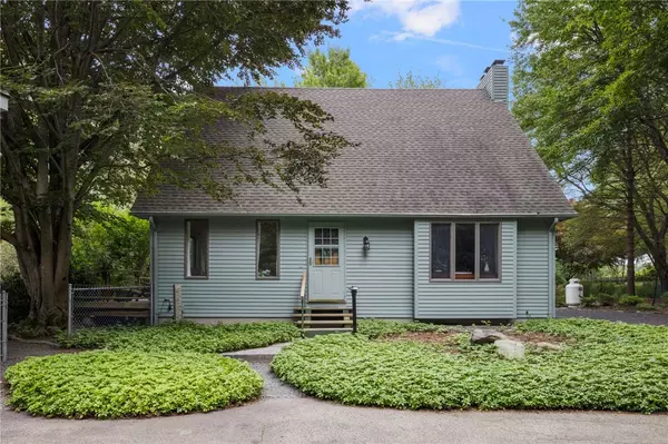 930 North Main RD, Jamestown, RI 02835