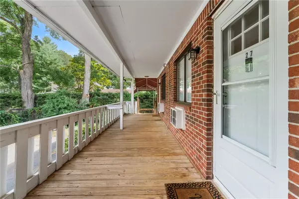 569 Smithfield RD #27, North Providence, RI 02904