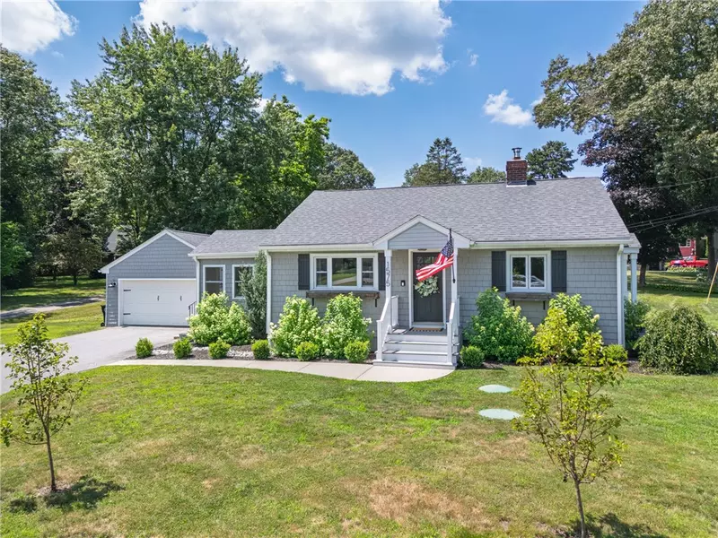 1575 Victory HWY, North Smithfield, RI 02896