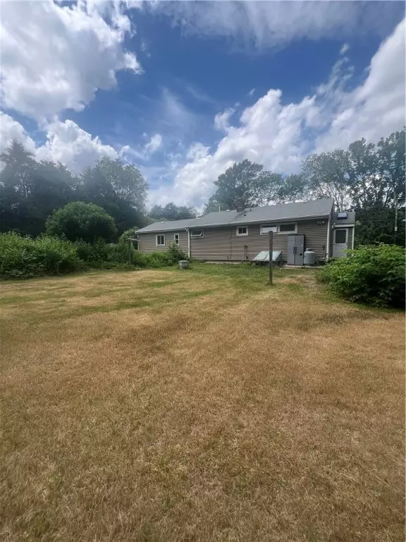 Woonsocket, RI 02895,354 Rhodes AVE