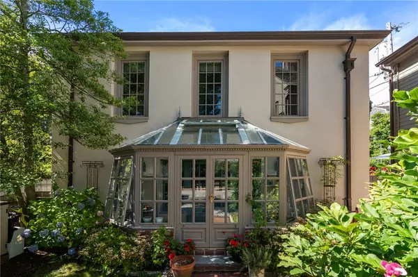 Newport, RI 02840,3 Bridge ST