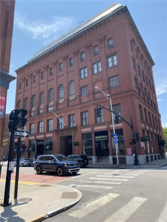127 Dorrance ST, Providence, RI 02903