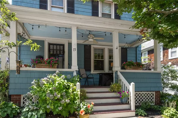 15 Eighth ST, Providence, RI 02906