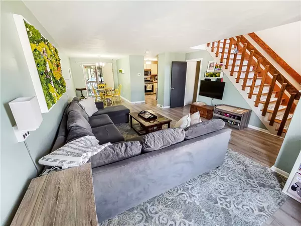 5 Marisa LN #1B, Providence, RI 02904