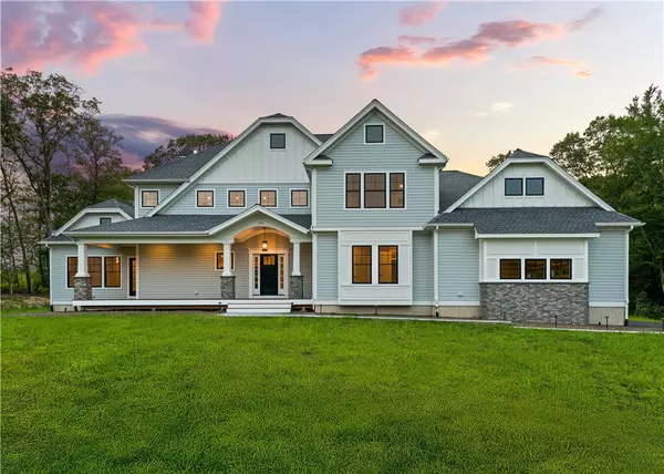 105 Princess Pine DR, East Greenwich, RI 02818