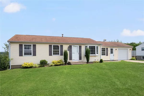 27 Mark Fore DR, West Warwick, RI 02893
