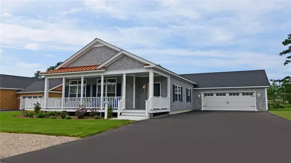529 South Shore Village BLVD #E13, South Kingstown, RI 02879