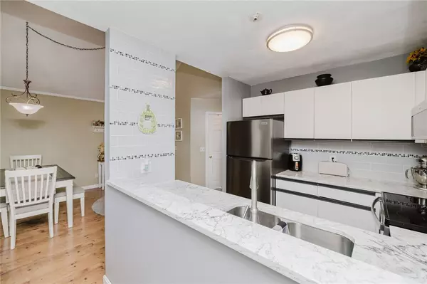 North Providence, RI 02904,200 Woodlawn AVE #C-309