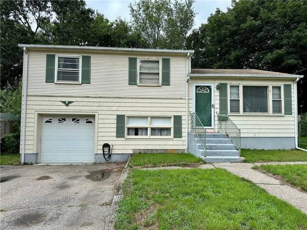 103 Windsor Park DR, Coventry, RI 02816