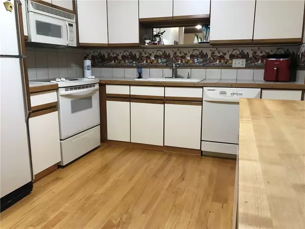 Woonsocket, RI 02895,503 Brookhaven LN