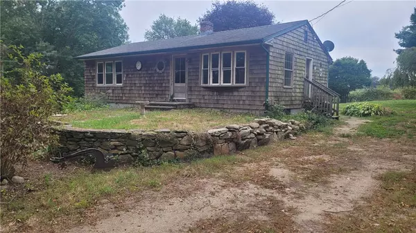 294 Rose Hill Rd. RD, South Kingstown, RI 02879