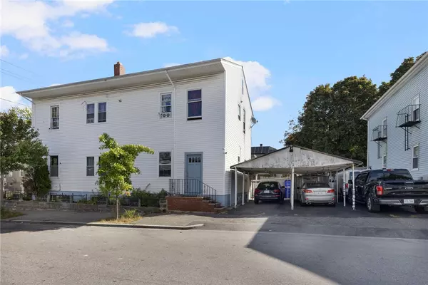 Providence, RI 02908,980 Chalkstone AVE