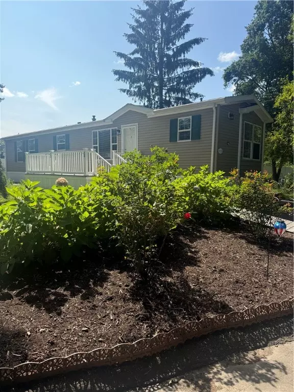 North Kingstown, RI 02852,32 Krzak RD