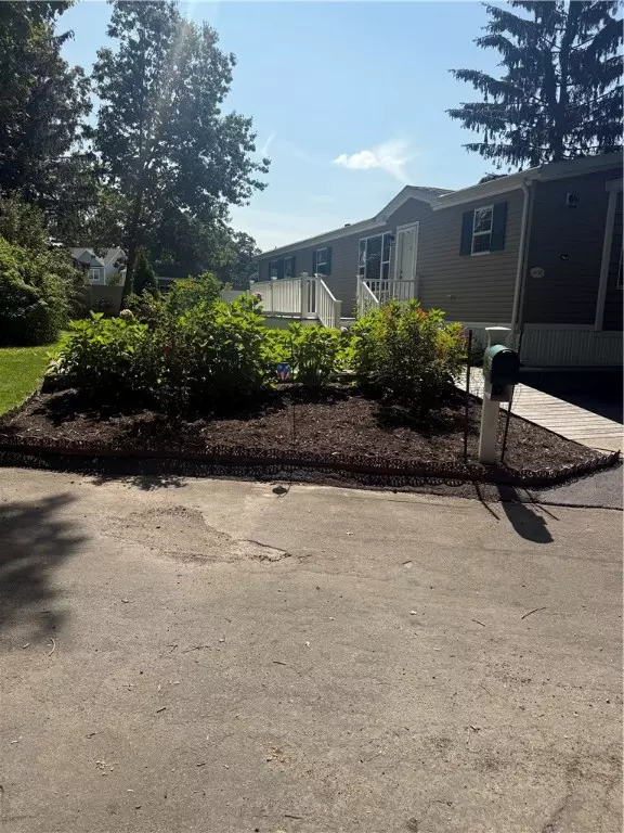 North Kingstown, RI 02852,32 Krzak RD