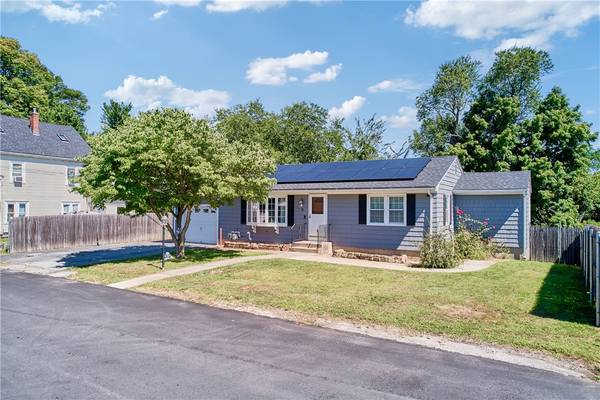 11 Springfield AVE, Johnston, RI 02919