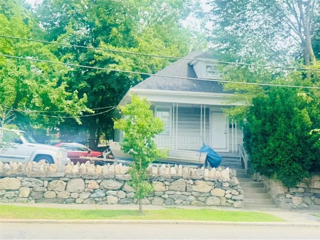 Providence, RI 02908,547 River AVE