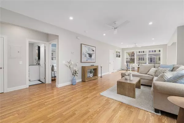 Providence, RI 02906,146 Evergreen ST