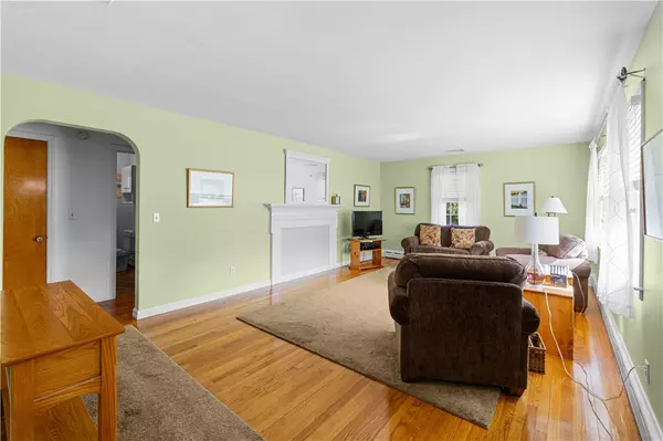 Portsmouth, RI 02871,6 Randall LN