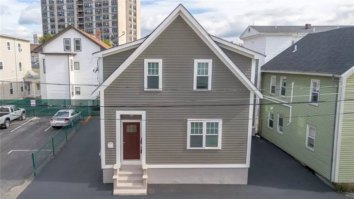 Providence, RI 02903,7 Pequot ST