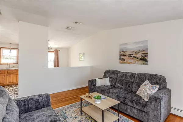 Pawtucket, RI 02861,63 Whirlaway PL