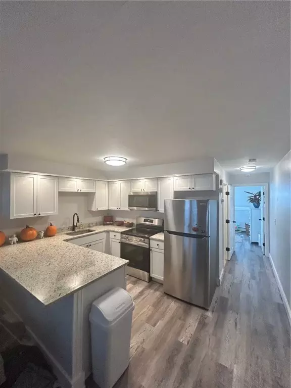 20 Hurdis ST #6, North Providence, RI 02904