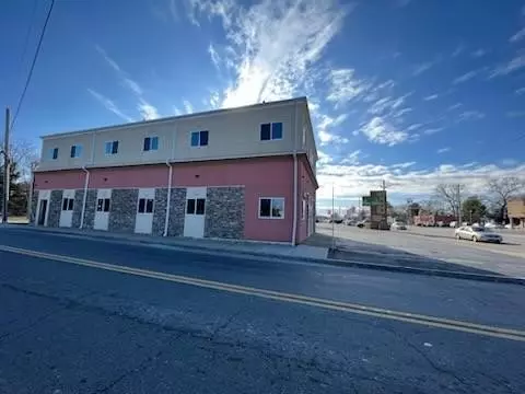 670 washington ST, Attleboro, MA 02703