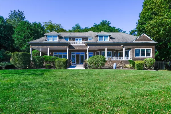 138 Green End AVE, Middletown, RI 02842