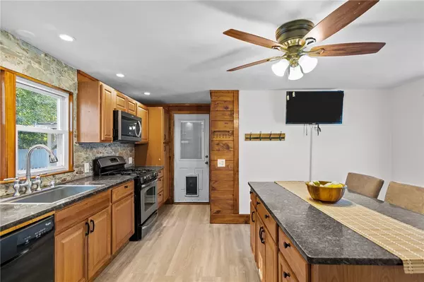 North Kingstown, RI 02852,26 Hunts River DR