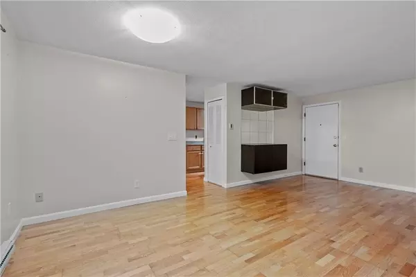 Lincoln, RI 02865,117 John ST #14