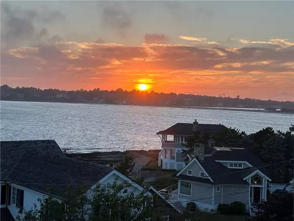 Middletown, RI 02842,249 Tuckerman AVE #5