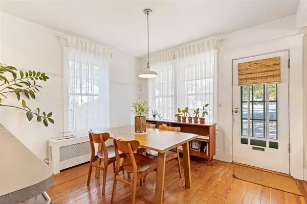 Providence, RI 02908,190 Enfield AVE