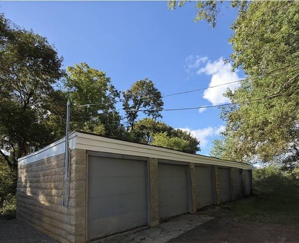 80 Lonsdale Main ST, Lincoln, RI 02865